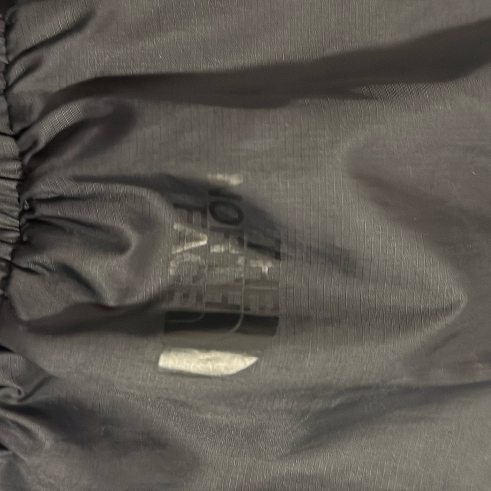 The north face crop top - Picture 3 of 6
